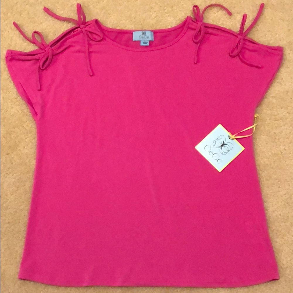 NWT CeCe Bow Top